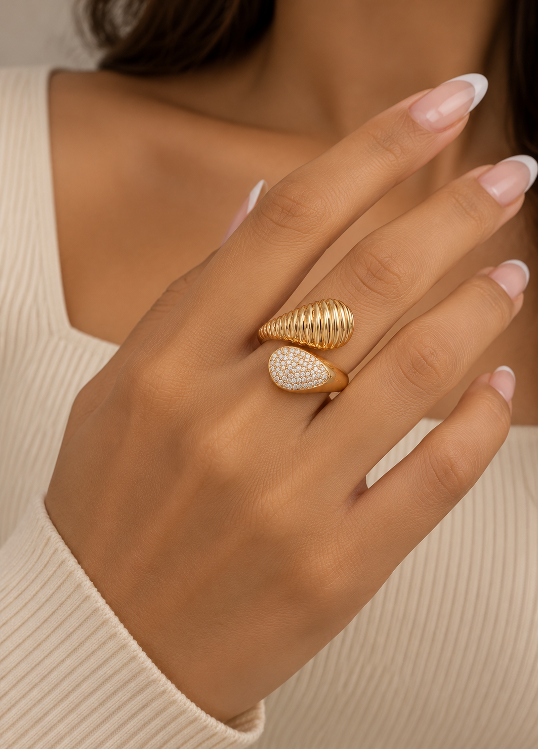 Amara Textured Pavé Ring