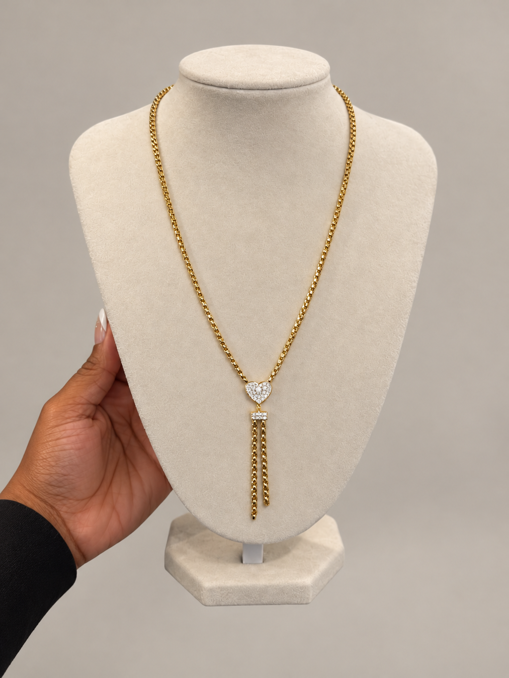 Amour Heart Lariat Necklace