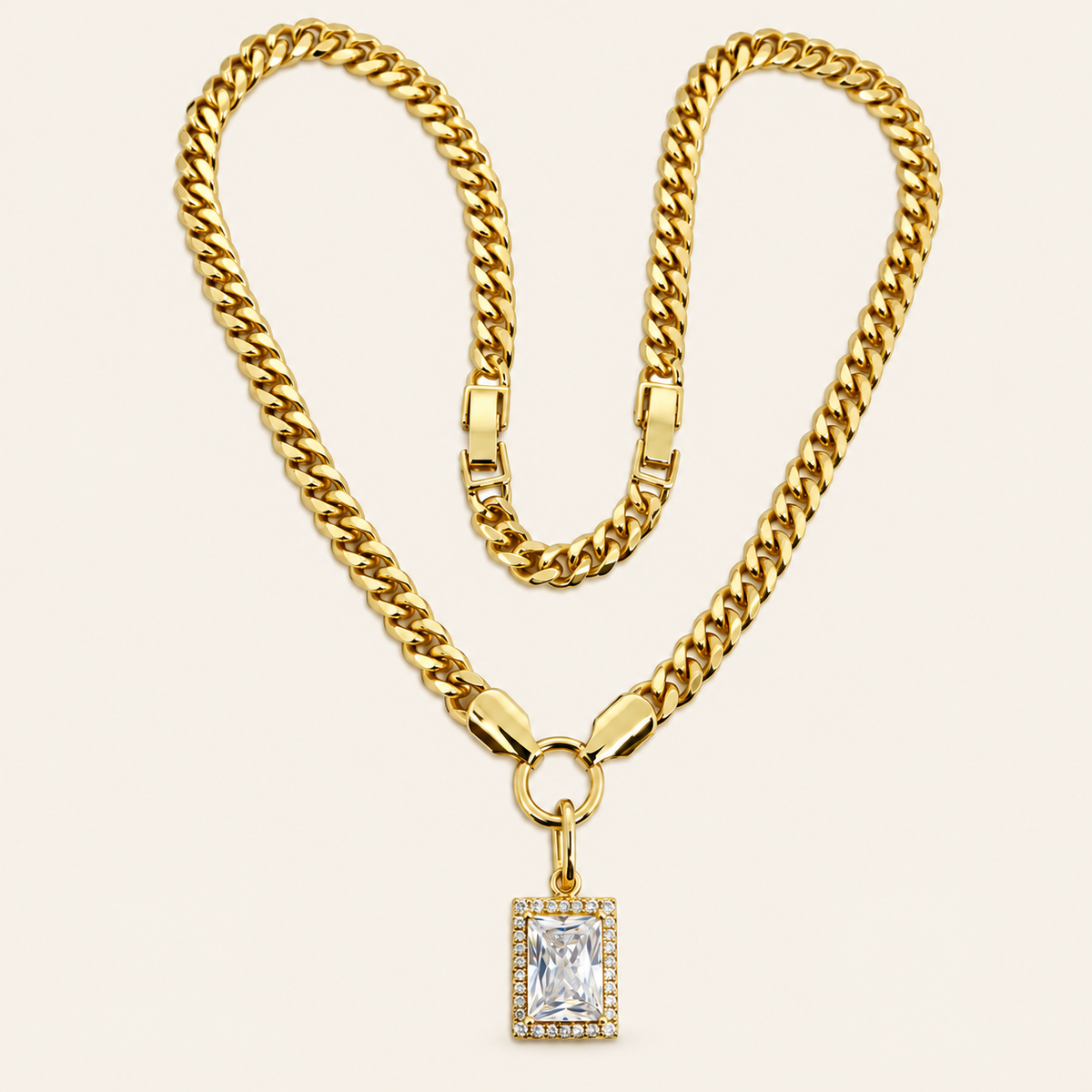 Noelle Halo Pendant Chain