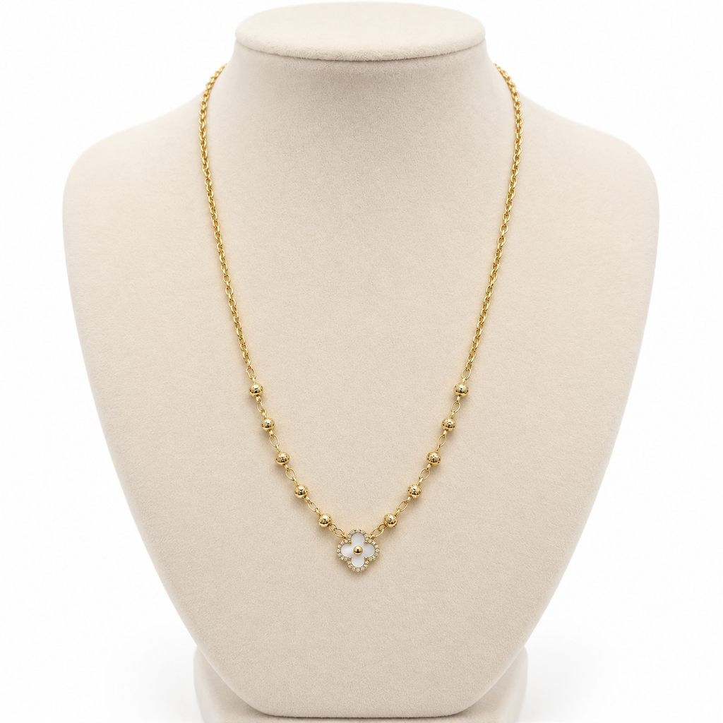Clover Pendant Necklace