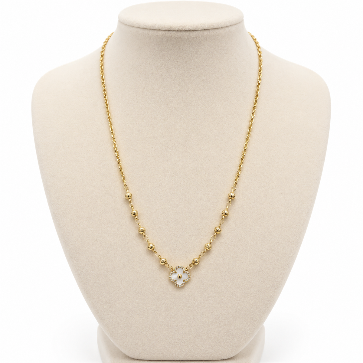 Clover Pendant Necklace