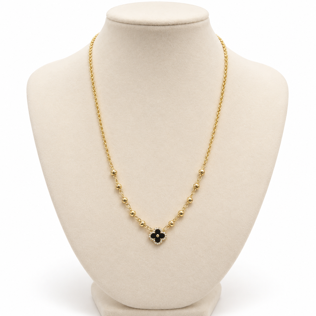 Clover Pendant Necklace