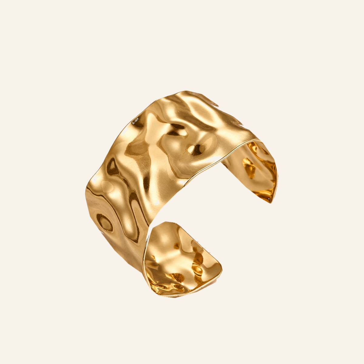 Onda Sculpted Cuff Bracelet