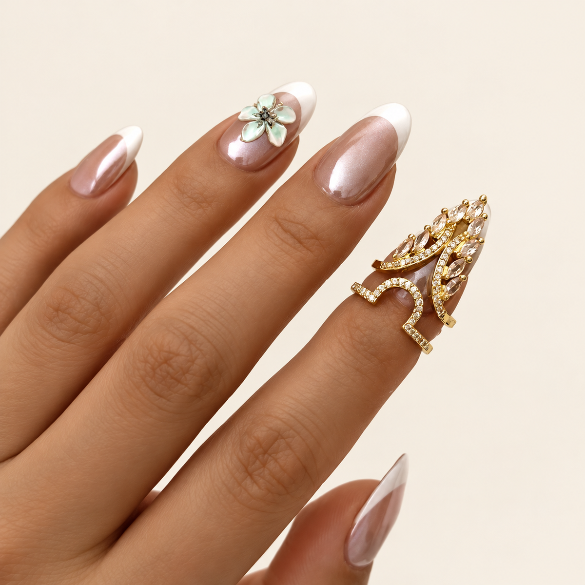 Fingertip Bloom Ring